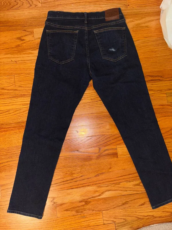 Abercrombie & Fitch Men’s Athletic Skinny Stretch Jeans - Image 2