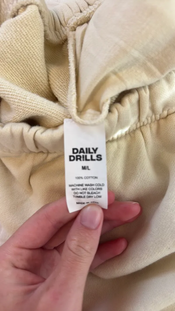 Daily Drills Cream Sweat Shorts M/L - Image 4