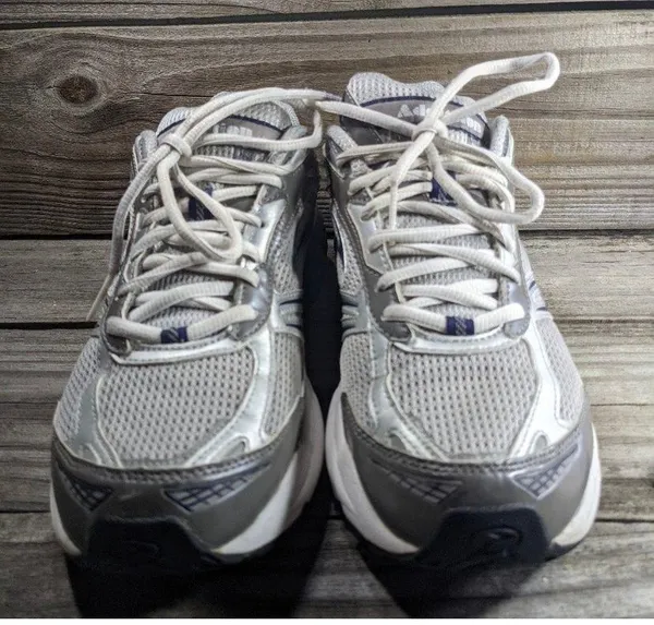 Brooks Womens Addiction 10th Edition Silver Gray Walking Running Shoes Sz 9.5 - Image 2