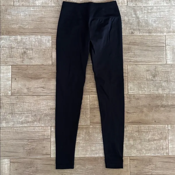 AURORA Power Leggings Black - Image 2