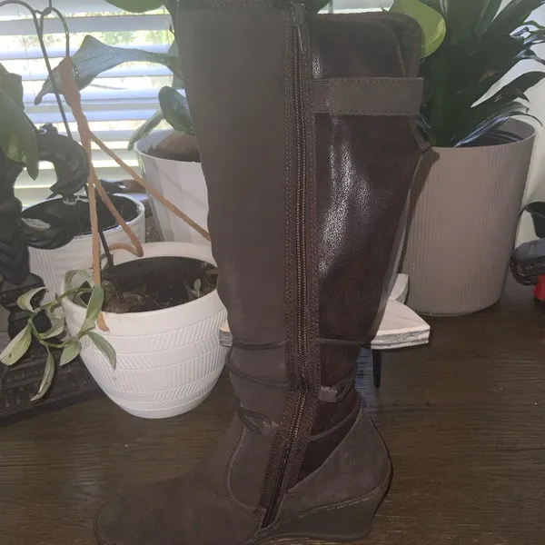 BareTraps Brown Over the Knee Brown Suede Fur Lined Wedge Boots Side Zipper 6M - Image 9
