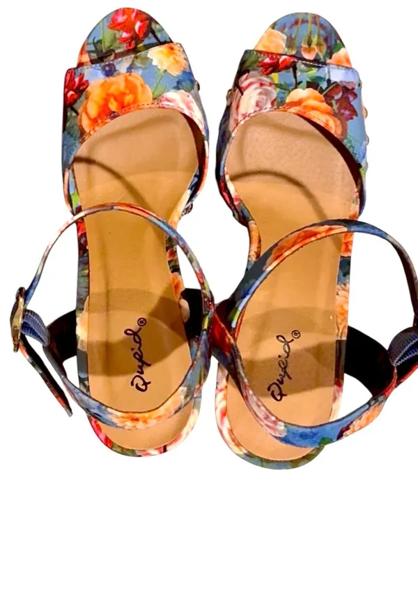 Qupid Women’s Tropical  Studded Peep Toe Platform Heels  - Image 4