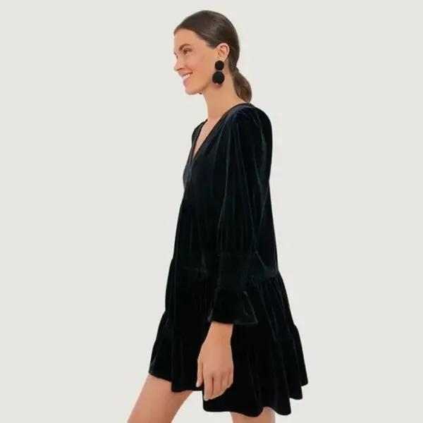 Pomander Place Black Velvet ‘Kenzo’ V Neck Tiered Long Sleeve Dress, Size XL - Image 6