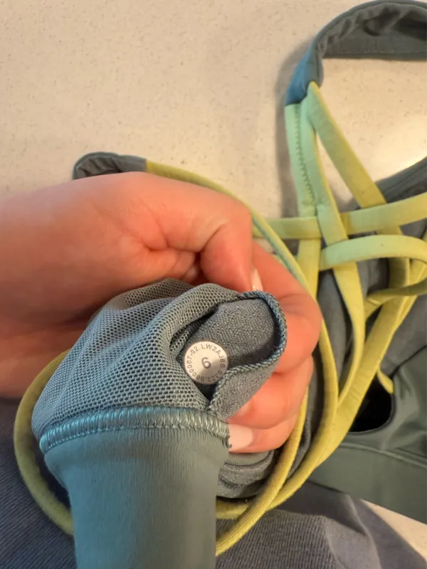 Lululemon Energy Sports Bra - Image 3