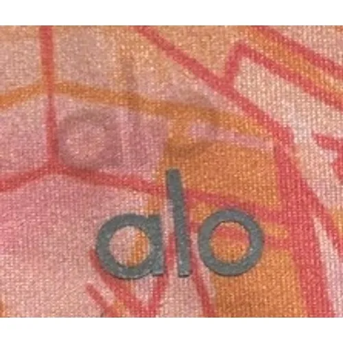 Alo Yoga Women Coral Pink Orange Geometric Print Capri Gym Sporty Small - Image 7