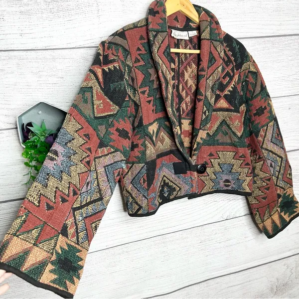 Vintage Flashback Southwestern Pattern Cropped Tapestry Jacket Size Medium Green - Image 4