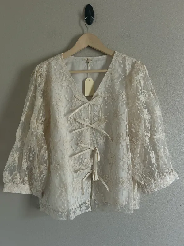Boho Bow Tie Textured Lace Top (Ivory) Jodifl Large NWT - Image 2