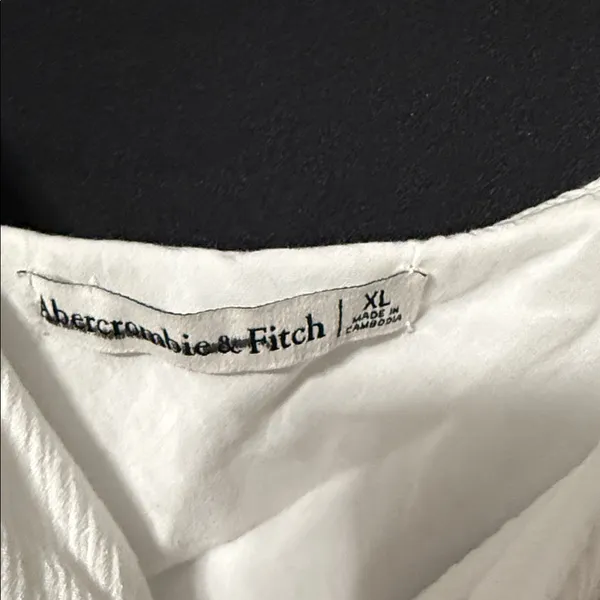 Abercrombie & Fitch White Twist-Front Spaghetti Strap Tank - Image 2