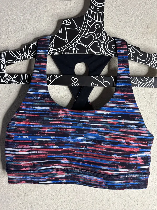 Lululemon Time To Sweat Bra Hinshu Alpine White Multi size 6 - Image 2