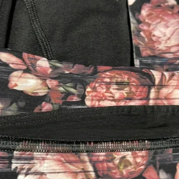 Lululemon Break Free Bra - Image 6