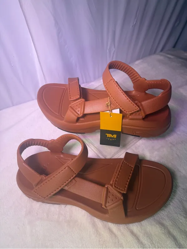 Teva Men's Tan Strap Sandals - Image 4