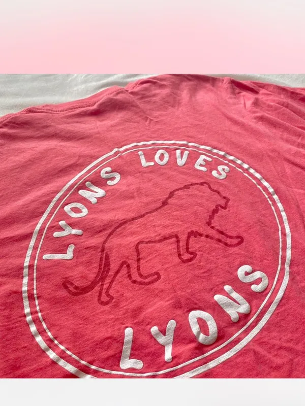 Notre Dame Lyons Hall dorm tee Pink Size M - Image 6