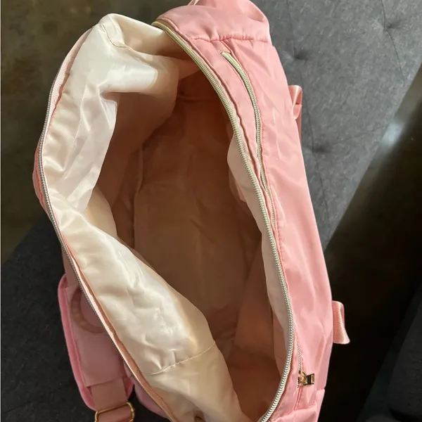AIRLINE TRAVEL DUFFEL BAG Pink - Image 6