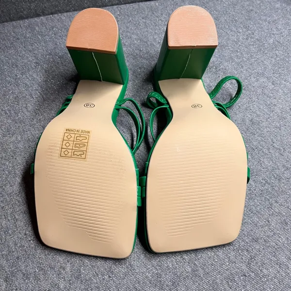 Unbranded Heeled Sandals‎ Strappy Square Toe Block Heel Size 7.5 Green - Image 7