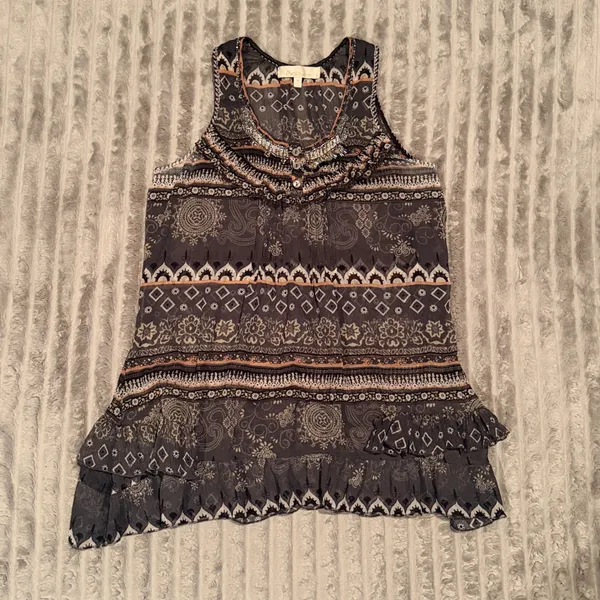 Solitaire Beaded Boho Tunic Tank Top Gray Paisley Ruffle Hem‎ Sleeveless Medium - Image 2