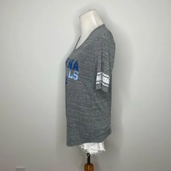 Grey Carolina Tar Heels T-Shirt - Image 2