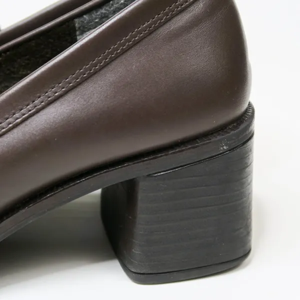 Vintage 90s Mootsies Tootsies Canteen Brown Leather Heeled Loafers - Image 3