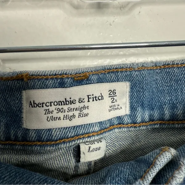 Abercrombie & Fitch Curve Love The 90's Straight Ultra High Rise‎ Size 26/2R - Image 3