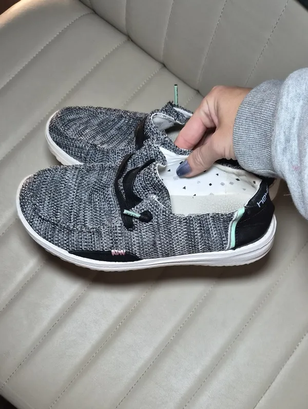 Glitter Wendy Sox Hey Dude Shoes Gray Knit Slip-On Sneakers 6 Loafers - Image 7