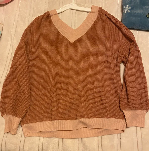 Listicle Sweater - Image 2