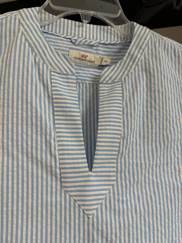 Vineyard vine striped 3/4 sleeve shirt - Image 4