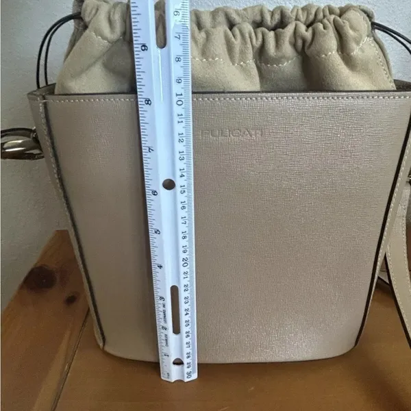 Pulicati‎ Italian Genuine Leather Bucket Style Crossbody PurseDrawstring Closure - Image 11