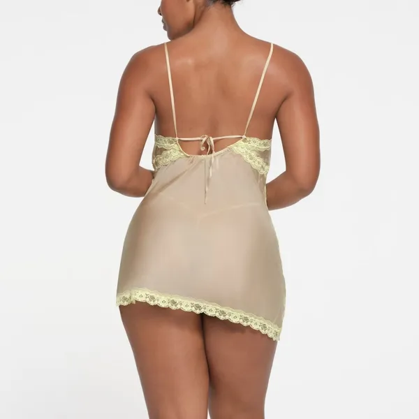 NWT Skims romance lace slip dress Silk XS Sage ( SOLD OUT) Rare - Image 3