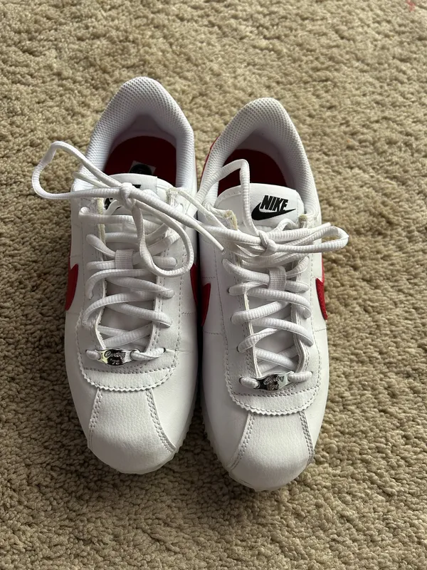 Nike Classic Cortez Leather in the White - Image 4