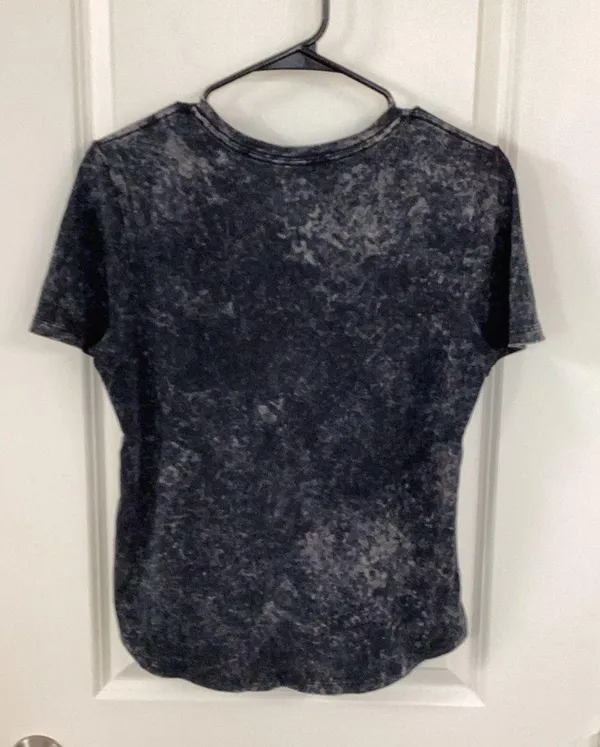 Lululemon Top In Cloudy Wash Black - Image 3