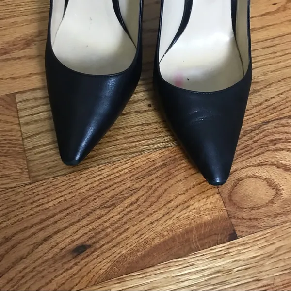 Jimmy Choo Black Leather Pumps - Image 6
