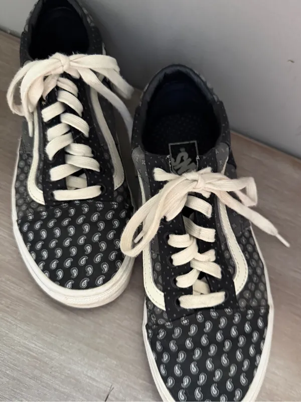 Vans Old Skool Print Patchwork Trainers black white paisley unisex; woman’s 8 - Image 2