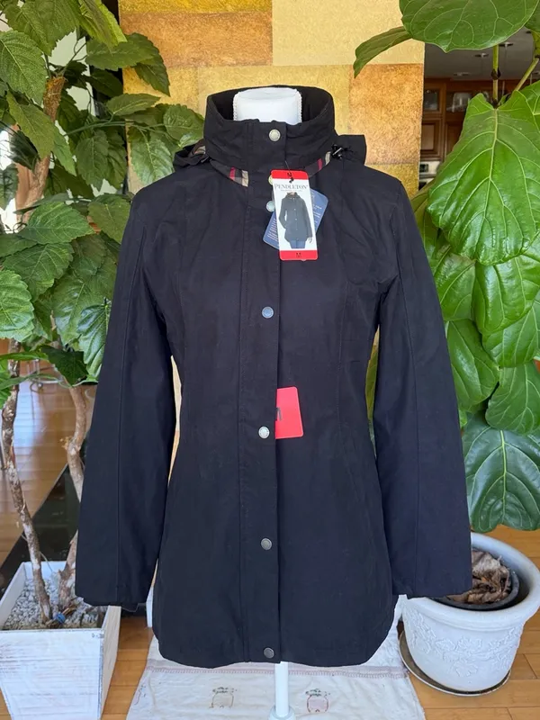 NEW Pendleton Women's Removable Hood Plaid Lining Zip Black Rain Jacket, Size M - Image 3