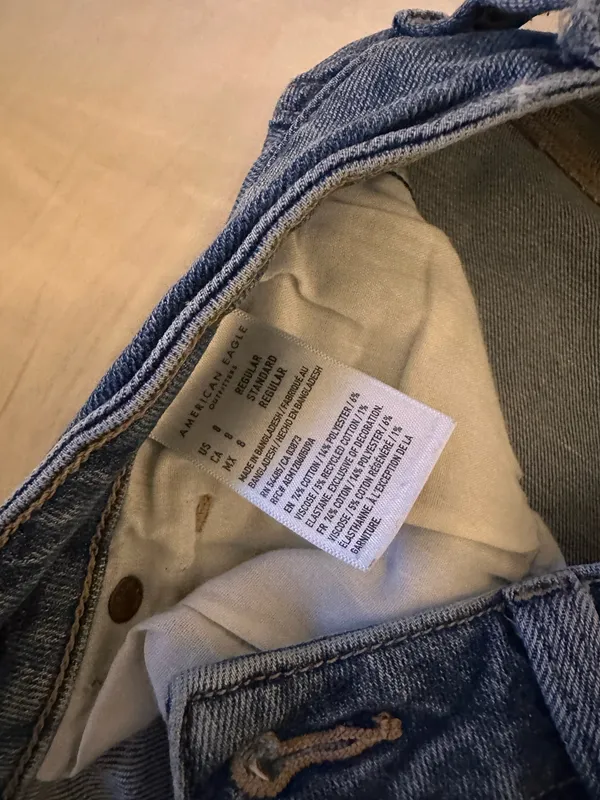 American Eagle Jeans - Image 2