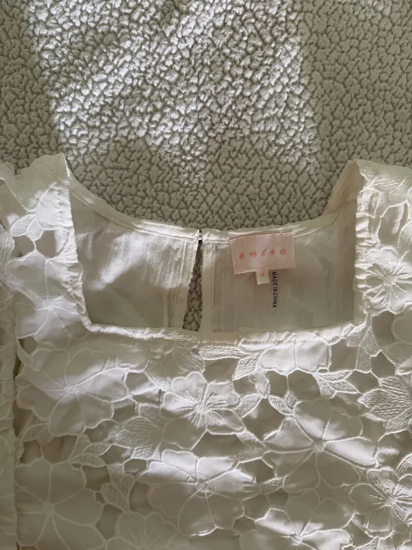 Entro White lace top - Image 2