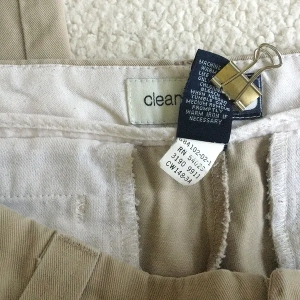 Gap Flat Front Bootcut Low Rise Khakis Y2K - Sz 4 - Image 9