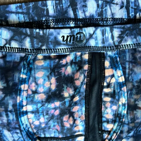 With Printed SportsBra Blue - Image 3