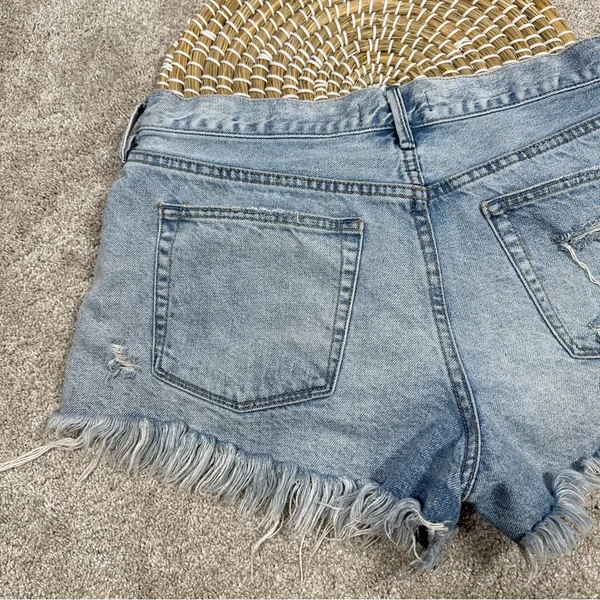 Free People We The Free Jean Mini Short Distressed Cut Off Button Fly Size 30 - Image 6