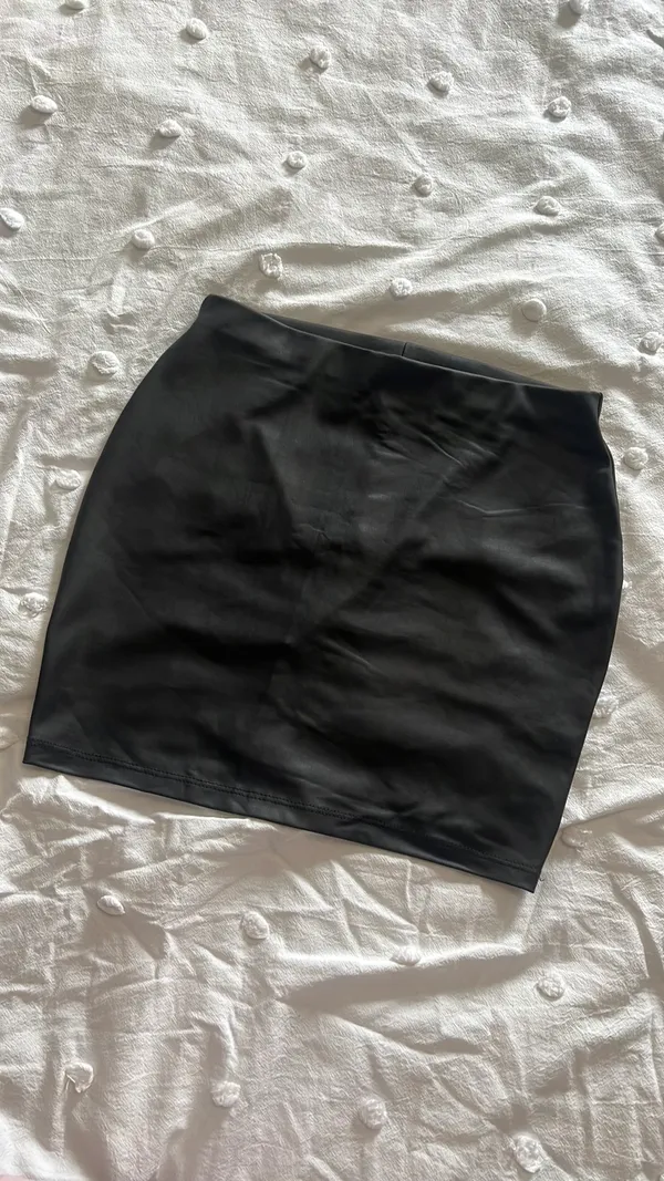Mini leather skirt Black - Image 2