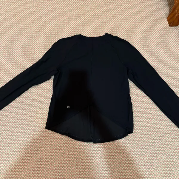 Lululemon Black Longsleeve - Image 2