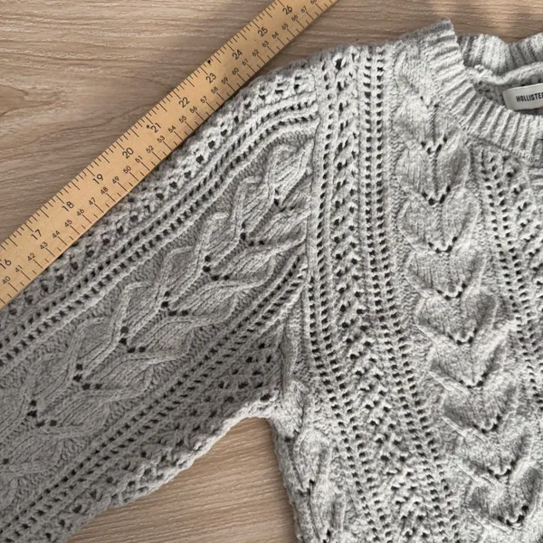 Hollister XS Cable‎ Knit Cardigan Eyelet Grey Coquette Minimal Preppy - Image 5