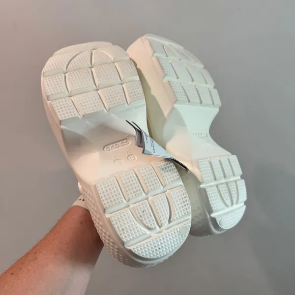 Crocs Stomp Clog Bone White Platform Lug Sole NWT W10 M8 - Image 7