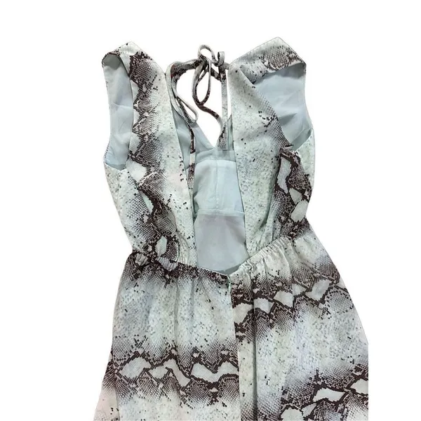 VICI dress Move Like Mamba green snake print crepe hi low maxi sz small‎ - Image 8