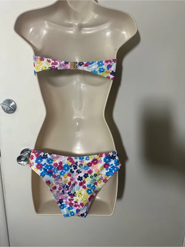 Lulu's Multicolor Floral Ring-Front Bandeau Bikini - Image 4