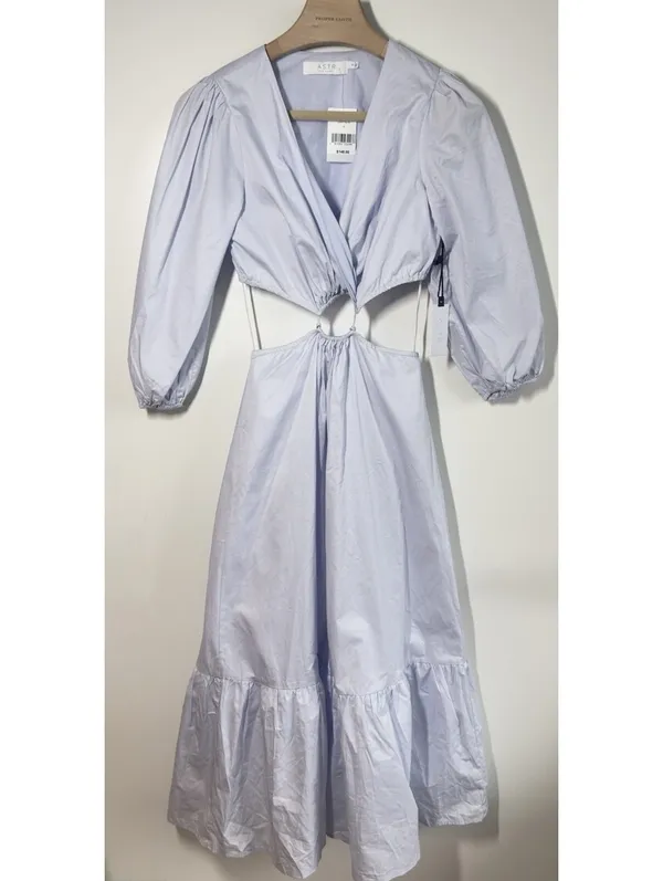 ASTR The Label Rosewood Cutout Waist Midi Dress Light Blue Size S NWT - Image 4