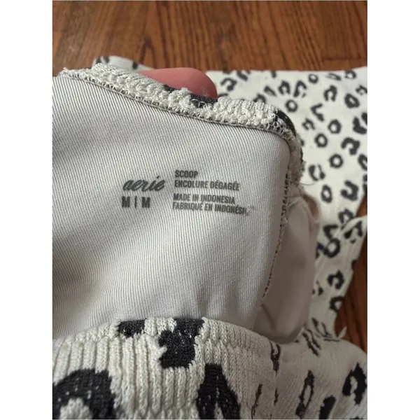 aerie High Cut Cheeky Leopard Print Bikini Set Size Medium White/Grey - Image 4