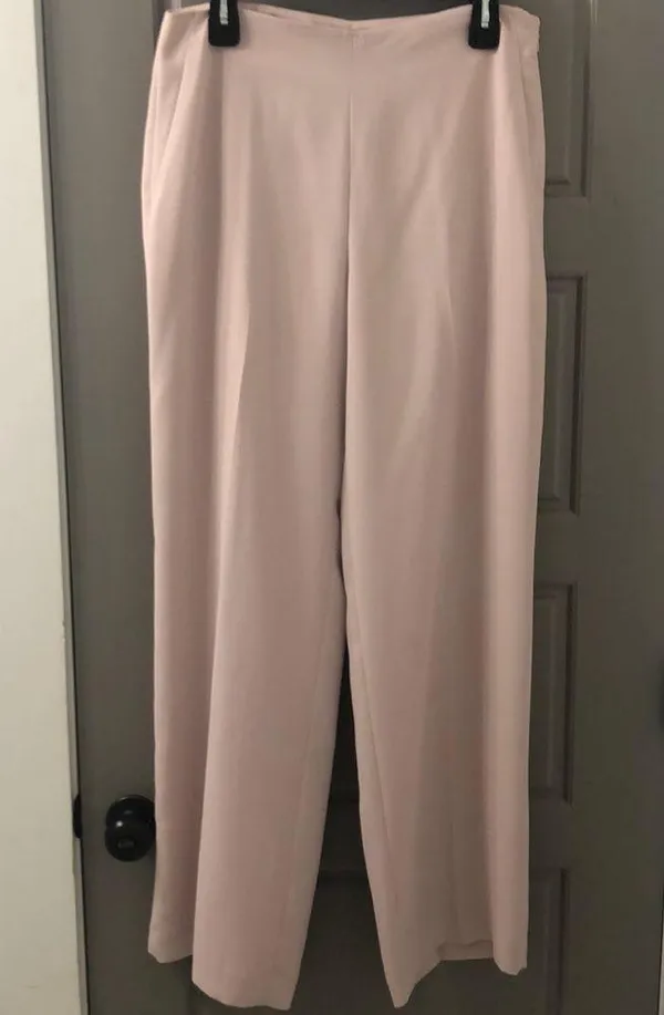 Vince Camuto Pink  women’s work pants - Image 4