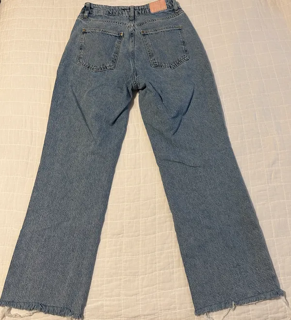 ZARA High Rise Jeans - Image 4