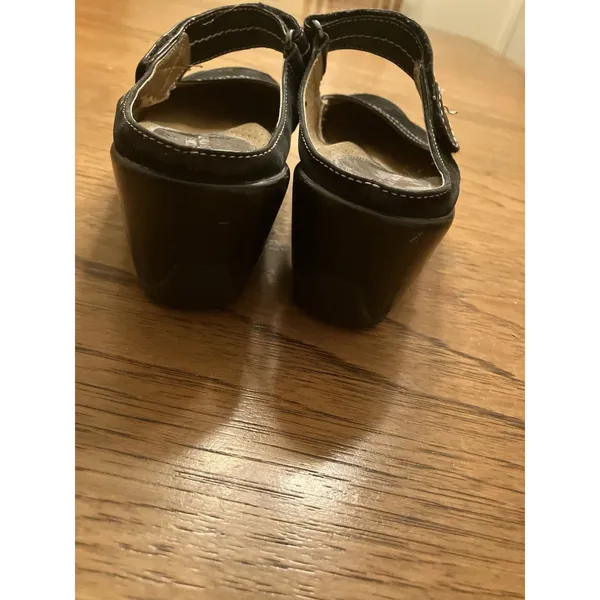 White Mountain Black Leather Mary Jane Wedge Heel Hook & Loop Strap 8.5M - Image 7