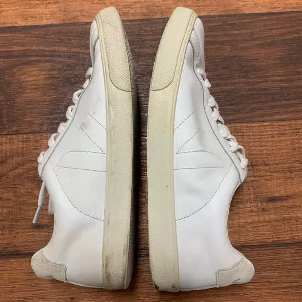 VEJA Low Leather Shoes White Sneaker Women’s Size 9 - Image 4