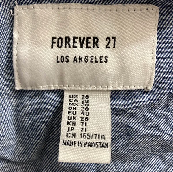 Forever 21 Denim Overall Shorts - Image 3